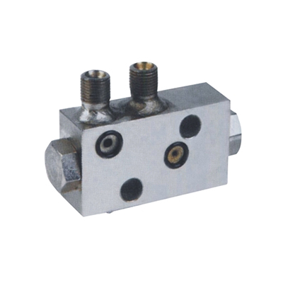 液压蓄能器使活塞连续移动 液压蓄能器使活塞连续移动