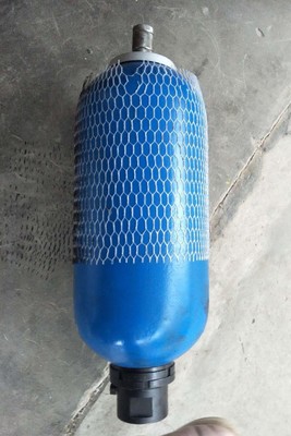 活塞式蓄能器有什么特性 活塞式蓄能器有什么特性