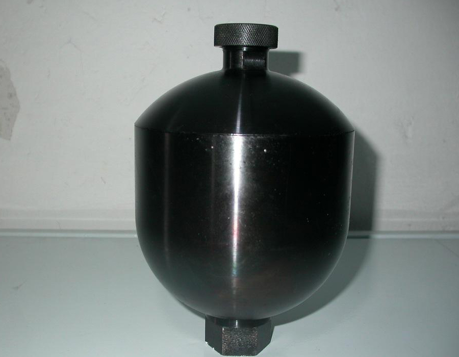 全液压蓄能器充液阀介绍