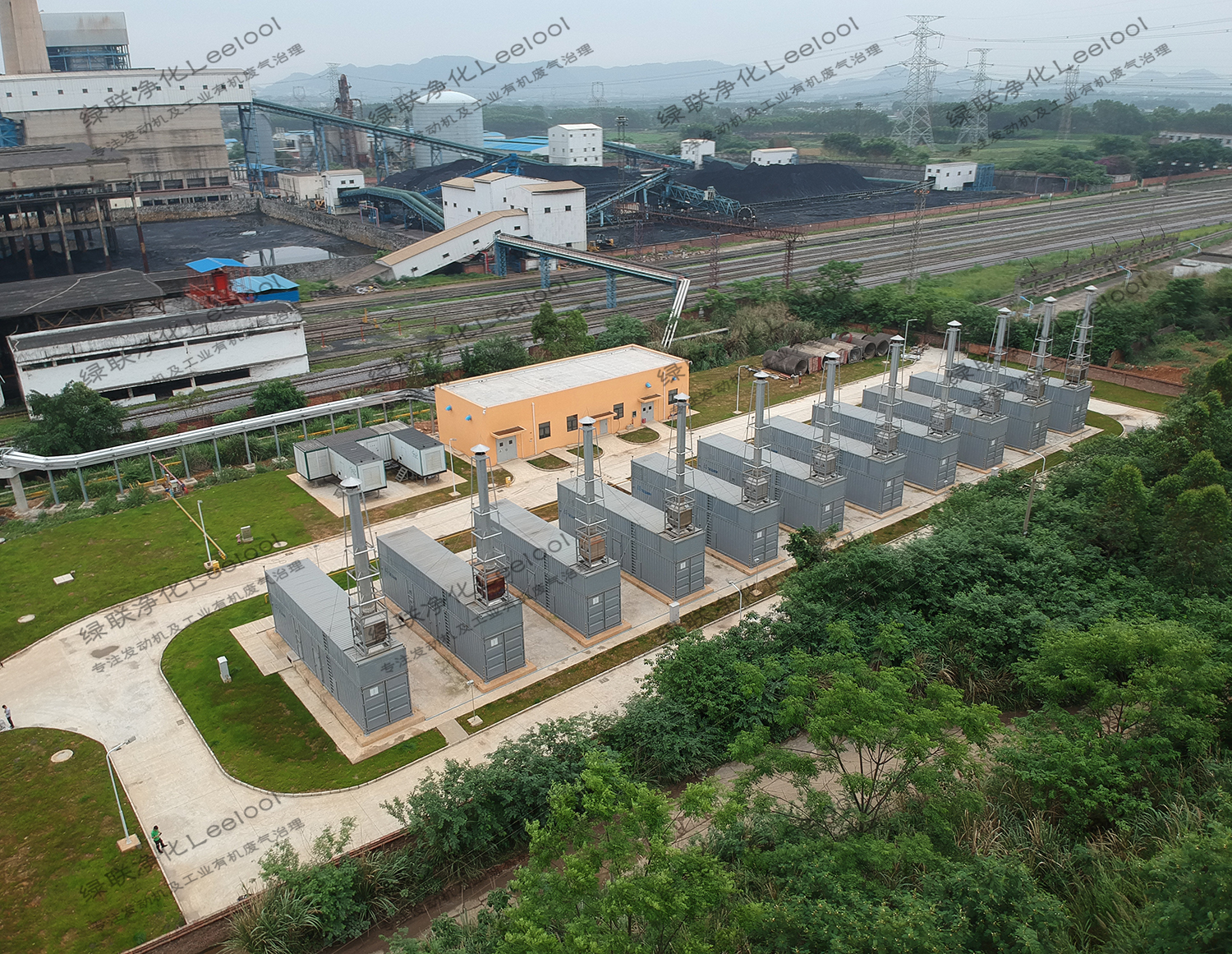 一种柴油/燃气发电机组用尾气SCR脱硝装置